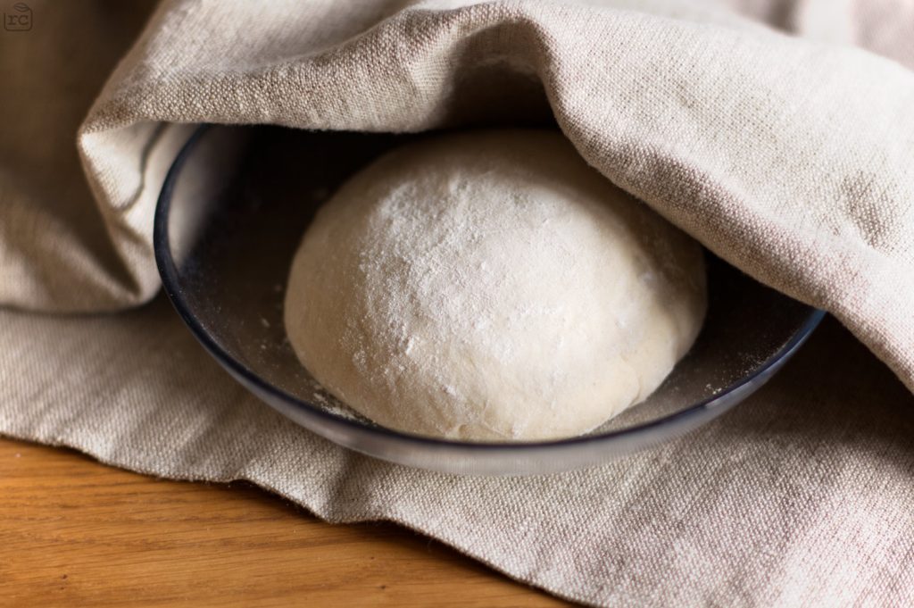 Hefeteig mit Dinkelmehl Rezept rethink cooking